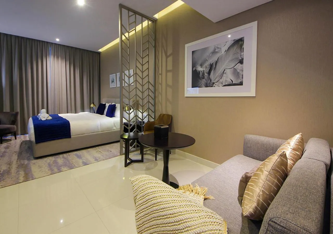 Luxury Studio Apartment Canal View Near Dubai Mall