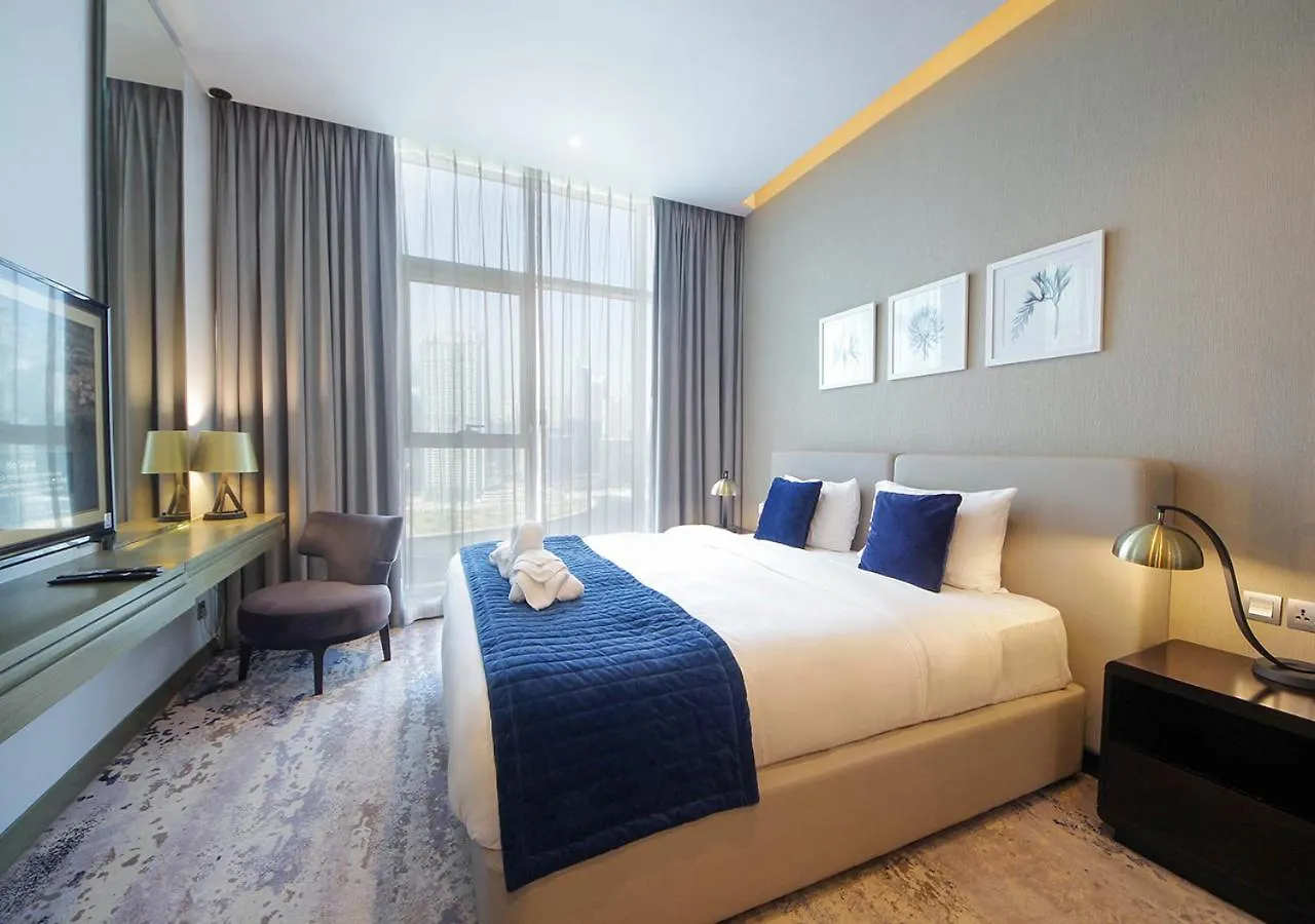 Luxury Studio Apartment Canal View Near Dubai Mall