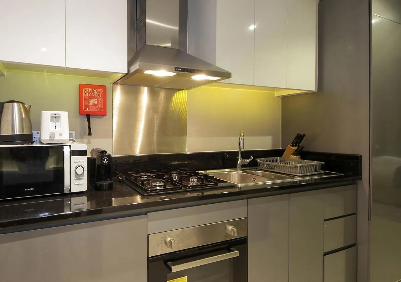 Luxury Studio Apartment Canal View Near Dubai Mall 0*,